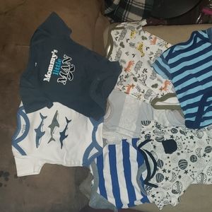 7 piece onesies bundle #24